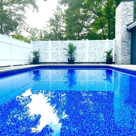 Amazing Poconos House . Sauna/Hot Tub/Private Pool Восток Страудсберг Экстерьер фото