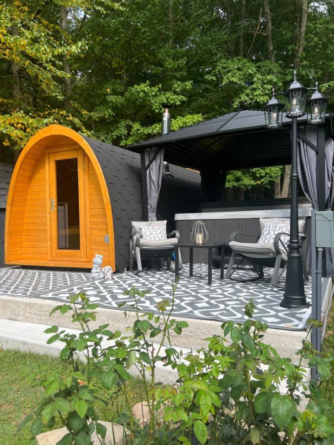 Amazing Poconos House . Sauna/Hot Tub/Private Pool Восток Страудсберг Экстерьер фото