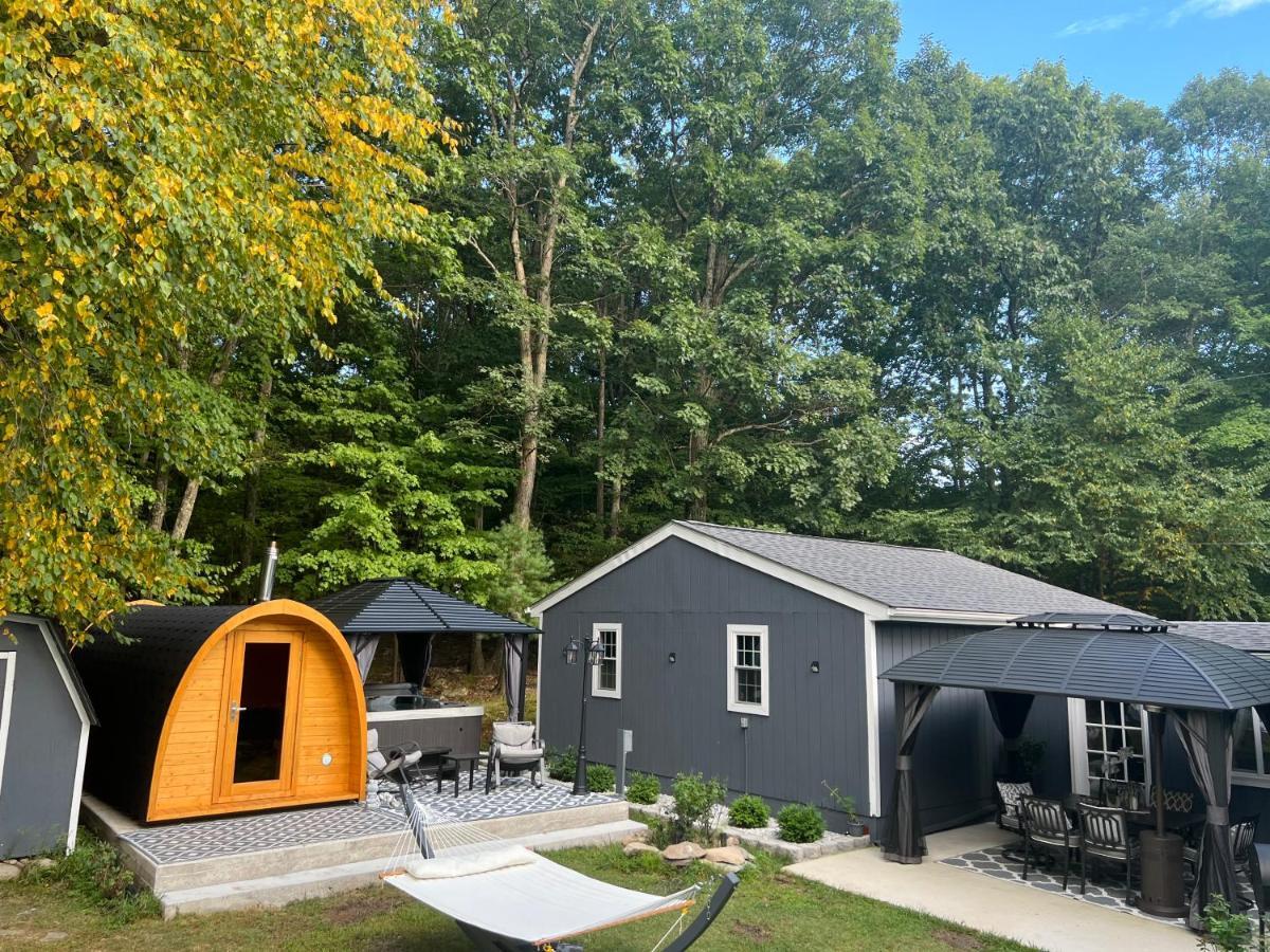 Amazing Poconos House . Sauna/Hot Tub/Private Pool Восток Страудсберг Экстерьер фото